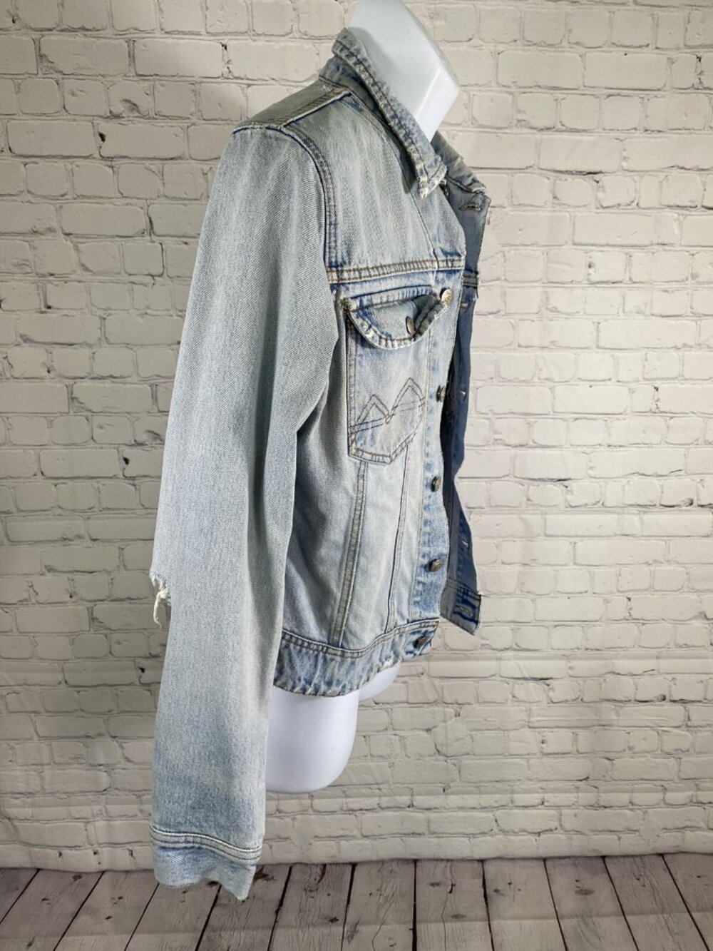 VTG Big Star Light Wash Blue Jean Button Distressed Retro Grunge Denim Jacket L - Picture 2 of 10